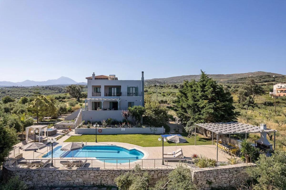 Villa Kyveli Loutra  Bagian luar foto